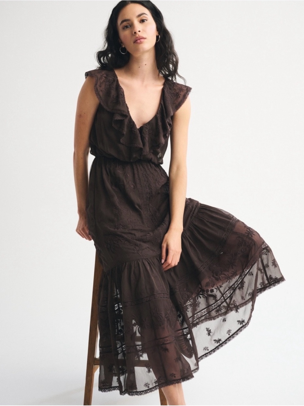 Abercrombie Kemo Sabe Brown Lace Tiered Midi Dress with Ruffle V-Neck